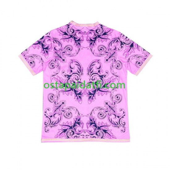 Italia Miehet Vaaleanpunainen Jalkapallopaidat 2023-2024 Versace Lyhythihainen