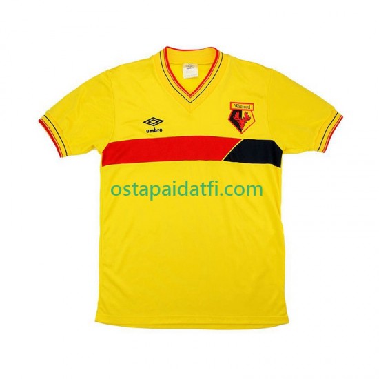 Watford Miehet Retro Kotipeli Jalkapallopaidat 1985 Lyhythihainen